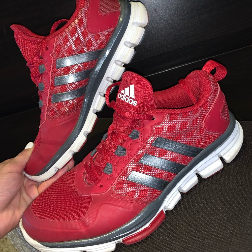 Adidas Sneakers